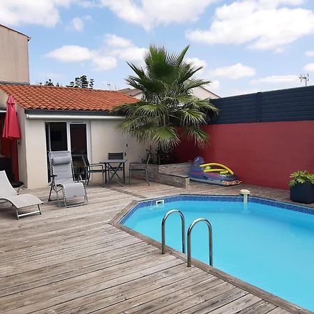 Studio Independant Chez L'Habitant Avec Piscine Et Cuisine Exterieures La Rochelle  Eksteriør bilde