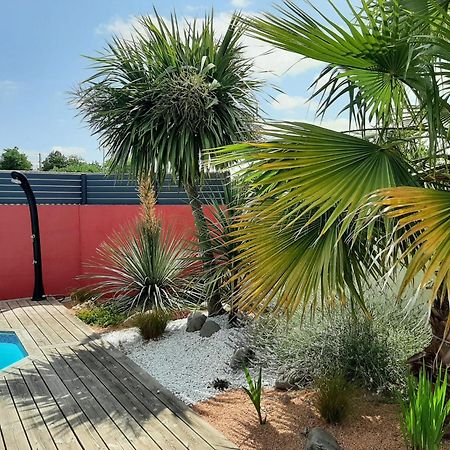 Studio Independant Chez L'Habitant Avec Piscine Et Cuisine Exterieures La Rochelle  Eksteriør bilde