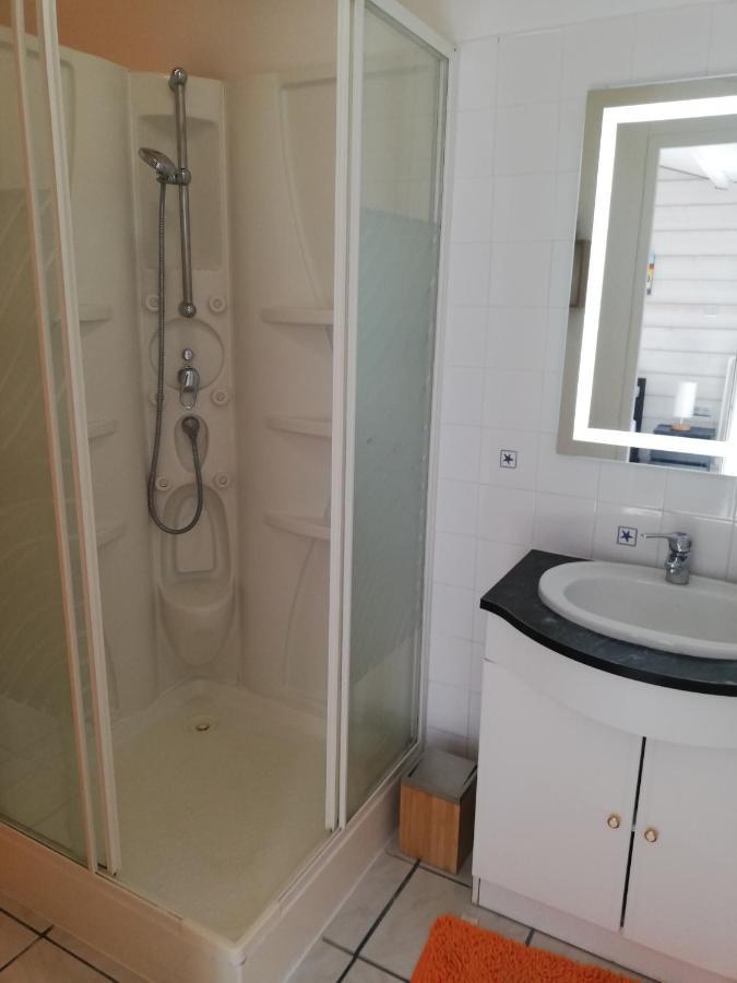 Studio Independant Chez L'Habitant Avec Piscine Et Cuisine Exterieures La Rochelle  Eksteriør bilde